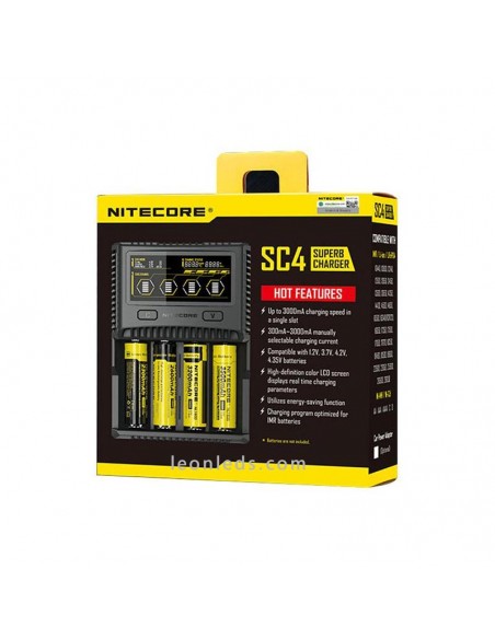 Cargador para 4 Pilas | Cargador de 4 Bahías Nitecore SC4 | Cargador con pantalla LCD | LeonLeds Iluminación