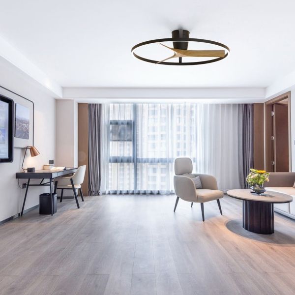 Ventilateur LED NEPAL II Grand modèle en bois noir Ø1000 mm 44 W CCT 3000-5000 K 4000 lm CC