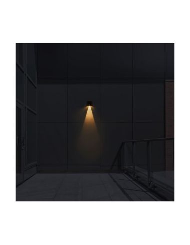 Luminária de parede externa solar VIO LED, com iluminação para cima/para baixo e sensor crepuscular, 120 lúmens, 4000K, IP54.