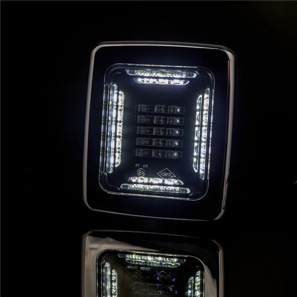 Piloto Trasero LED CUBE LZD 2876 | Marcha Atrás y Antiniebla | IP68 12/24V | F1 AR | Marco Cromado