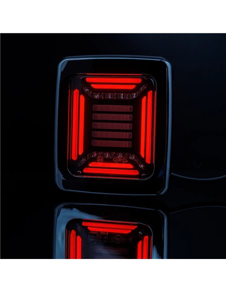 Feu arrière rectangulaire chromé CUBE à LED | Feux de position, de freinage et clignotants dynamiques | IP68 12/24 V | 2 A R1 S1