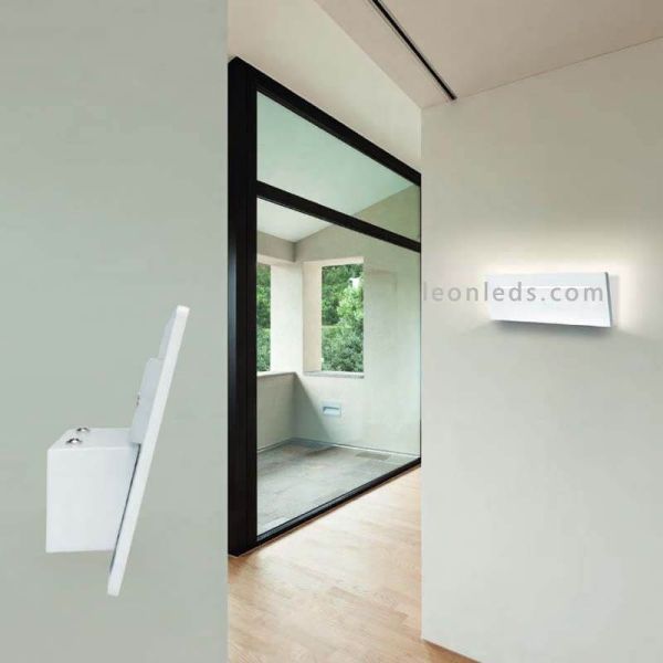Aplique rectangular LED inclinado...
