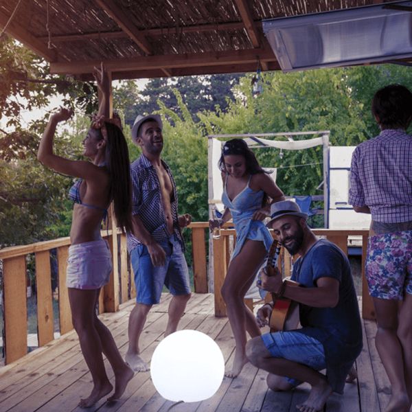 Bola LED solar multifunción flotante Buly 20, 30 o 40 jardín New Garden ambiente fiesta| LeonLeds Iluminación