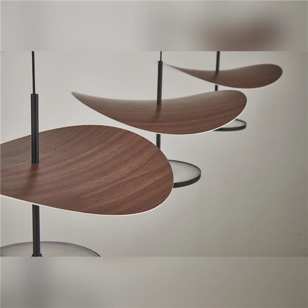 Suspension LED linéaire Abisal, 3 lumières, 32 W, 3000 K, design moderne, noir et bois, 110 cm