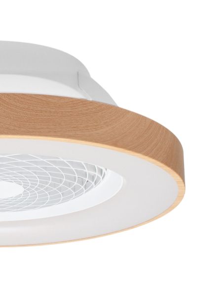 Détail de l'installation d'un mini Ventilateur de plafond LED en bois Tibet 7806 Mantra | LeonLeds