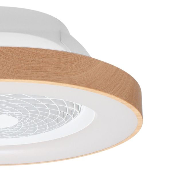 Detalhe da instalação do mini Ventoinha de teto LED Wood Tibet 7806 Mantra | LeonLeds