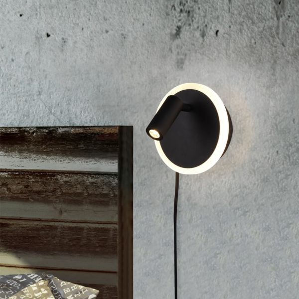 Schlafzimmerwand mit LED-Wandleuchte mit Leselicht und Ambientelicht, matt schwarz.