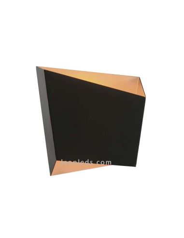 Aplique de pared Asimetric Negro y Dorado para bombilla GX53 de Mantra Iluminación | LeonLeds.com