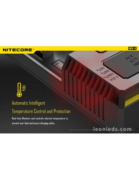 Cargador Nitecore I4 para 4 baterias | Cargador 4 Bahias con indicador de carga | LeonLeds Iluminación