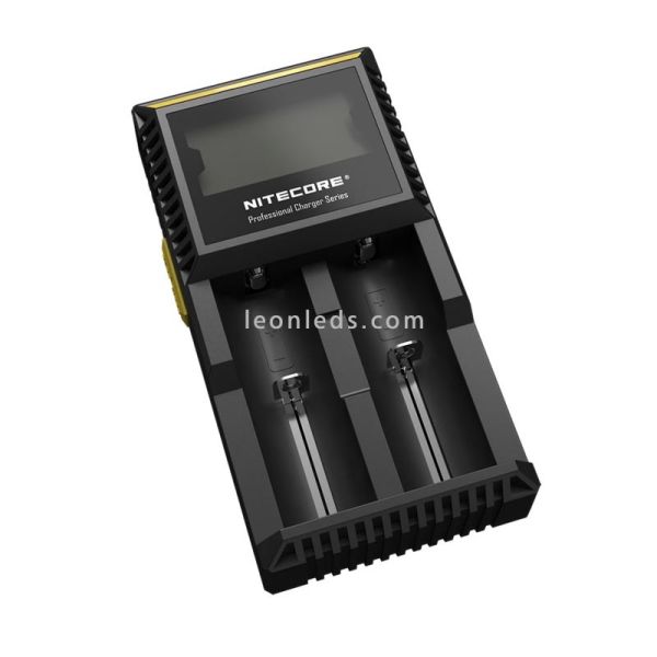 Cargador de 2 bahías Nitecore D2 | Cargador Nitecore D2 | Cargador para 2 baterias | LeonLeds Iluminación