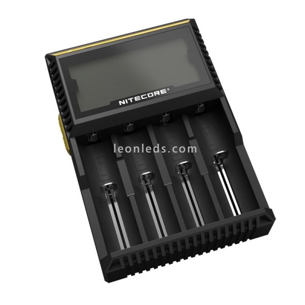 Cargador Nitecore D4 con pantalla LCD | Cargador para 4 batería | Nitecore D4 | LeonLeds Iluminación