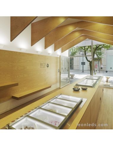 Applique murale Lip par ArkosLight de couleur Blanc en 24W | Éclairage LeonLeds