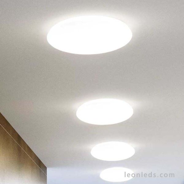 Lâmpada de teto LED instalada em um teto redondo | LeonLeds iluminação exterior LED