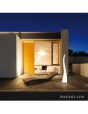 Lámpara de Pie moderna para exterior de la serie Flame de Mantra | LeonLeds Iluminación