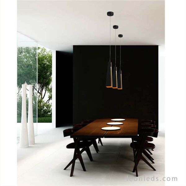 Plafonnier moderne noir et doré série Pluma de Faro Barcelona | Plafonniers LeonLeds