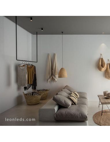 Foco LED Top negro de ArkosLight instalado | LeonLeds Iluminaición