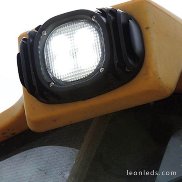 Faro LED de trabajo empotrable de Calidad | Faro Empotrable LED para tractor o maquinaria industrial | LeonLeds