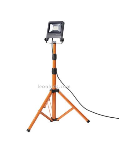 Tripode con foco LED 50W LedVance | LeonLEDs Iluminación