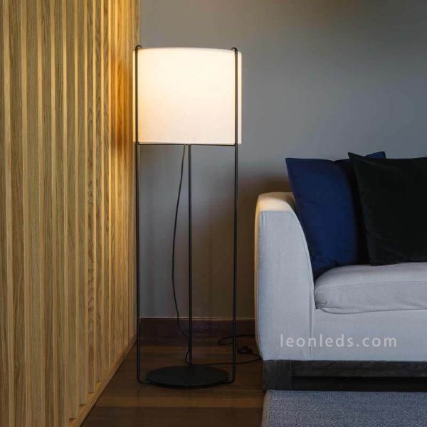Lámpara de pie Drum Beige y Negra Faro Barcelona | LeonLeds