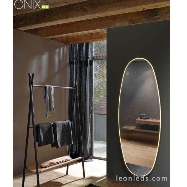 LED-Spiegel schwarz groß 58 W Onix