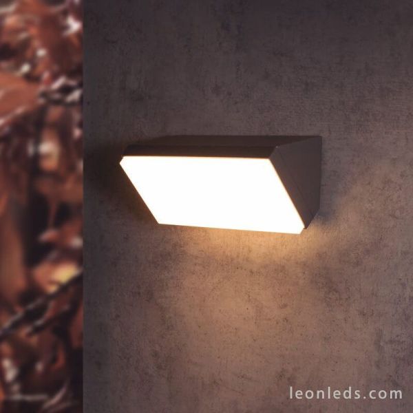 Aplique LED Solden Horizontal Mantra 7070 Gris Oscuro de Mantra | LeonLeds Iluminación