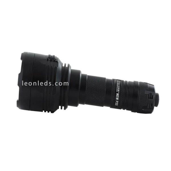 Linterna de Mano Nitecore New P30 Largo Alcance Nitecore | LeonLeds Iluminación