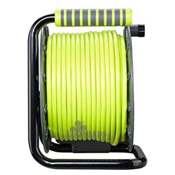 Enrollacable 50 metros + 4 Enchufes 3000W 250V Luceco | LeonLeds Iluminación