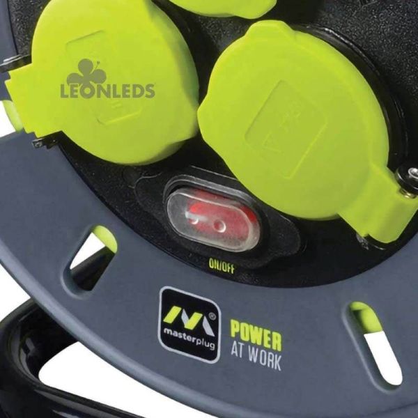 Enrollacable IP44 25M + 3 Enchufes 3000W 250V Luceco Pro XT | LeonLeds