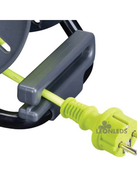 Enrollacable IP44 25M + 3 Enchufes 3000W 250V Luceco Pro XT | LeonLeds