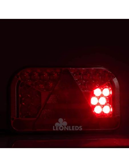 Lanterna traseira de LED com triângulo, conector de 7 pinos, amplificador, 7 funções FT-170 | LeonLeds Lighting