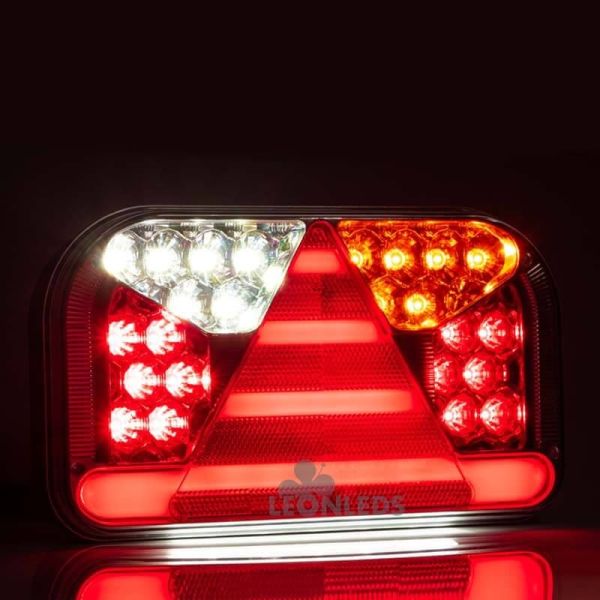 Feu arrière à LED triangulaire, connecteur 7 broches, AMP, 7 fonctions FT-170 | LeonLeds Lighting