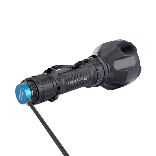 Maletin Kit de caza Linterna Warrior X Turbo LED Olight | con cable de carga magnético | León Leds Iluminación