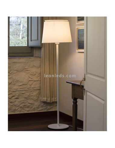 Estructura para lámpara de pie Savoy 1xE27 de Faro Barcelona| estructura metalica negra pantalla blanca| LeonLeds Iluminación