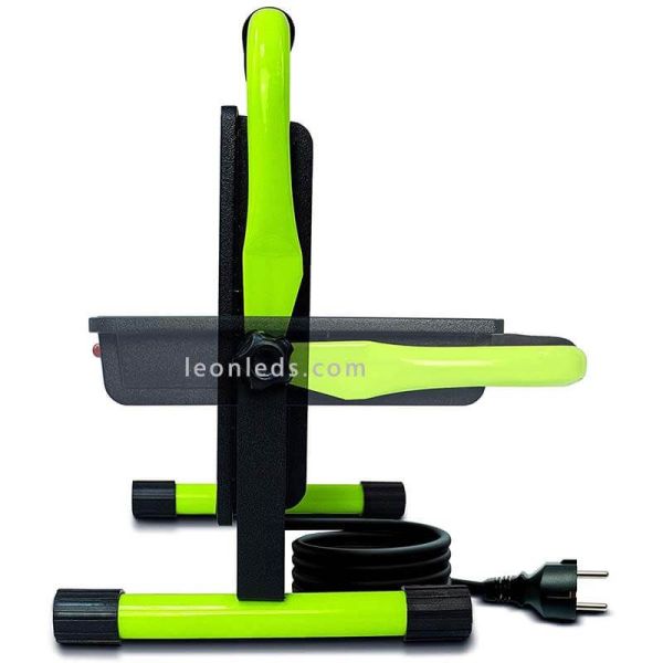 Projecteur Portable LED Puissant Latéral 50W Câble 1,5 Mètres Luceco EFLDW50B50| LeonLeds.com