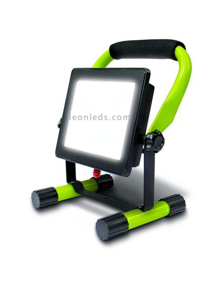 Proyector 20W LED Portatil con 1.5 Metros de Cable Luceco EFLDW20B50 - LeonLeds.com