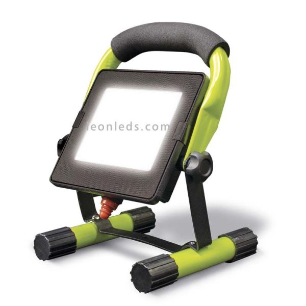 Proyector 20W LED Portatil con 1.5 Metros de Cable Luceco EFLDW20B50 - LeonLeds.com