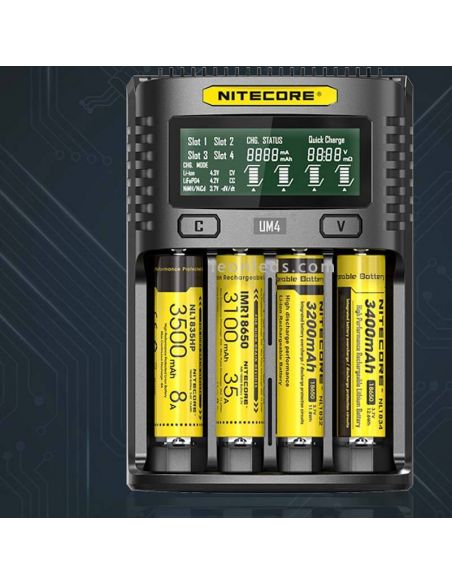Cargador para 4 baterías UM4 con LCD Cargador inteligente Nitecore | LeonLeds