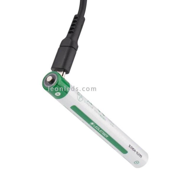 Batería de Linterna LED con zoom P4R Core recargable 200Lm LedLenser | LeonLeds