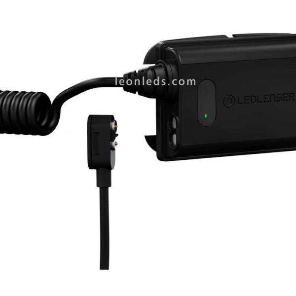 Batería Frontal LED con zoom H5R Core 500Lm IP67 Recargable 502121 4058205020879 LedLenser | LeonLeds