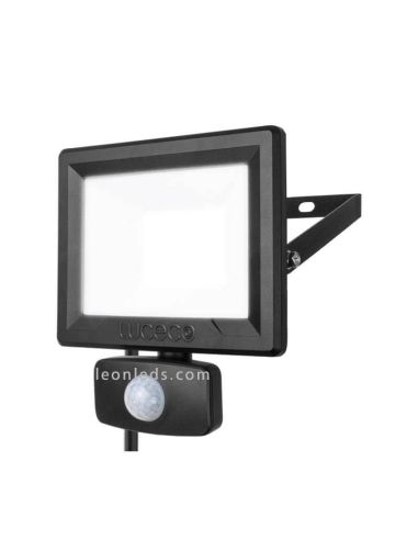 Proyector LED 30W con Sensor de Movimiento 4000K IP65 2400Lm Luceco | LeonLeds