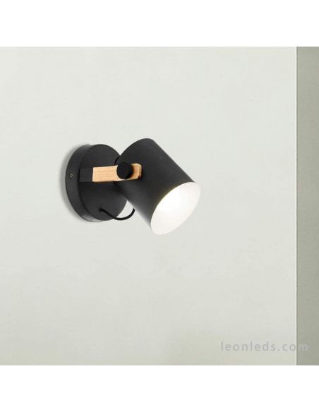 Luminária de parede Hornwood Eglo preta e madeira | LeonLeds