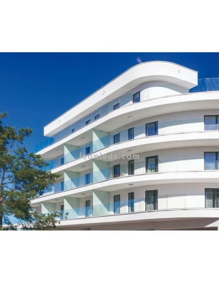 Aplique exterior blanco Bachelor Mantra ambiente | LeonLeds Iluminación