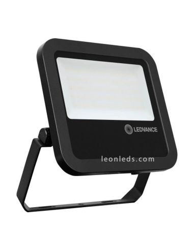 Proyector LED 65W 8.000Lm negro IP65 Osram LedVance | LeonLeds