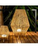 Lámpara de pie de exterior yute SISINE 70 con bateria | LeónLeds Iluminación | lámpara rústica madera
