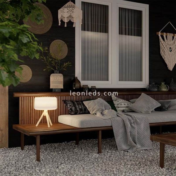 Lámpara de sobremesa exterior LED cable Chloe foto ambiente New Garden | LeonLeds Iluminación
