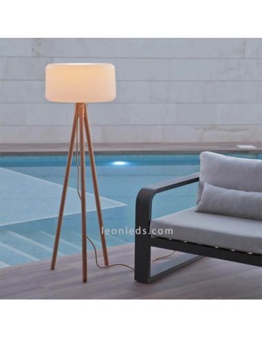 Lámpara de pie trípode solar y batería recargable para exterior tecnología LED Chloe New Garden | LeonLeds Iluminación