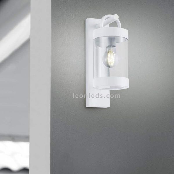 Candeeiro de parede com sensor de luz...