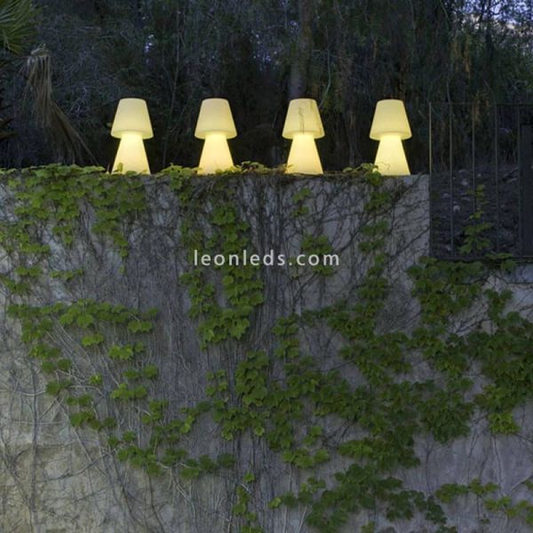 Lámpara de mesa LED Lola 30 mediana con batería recargable mediana | LeonLeds Iluminación
