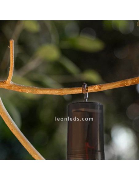 Lámpara colgante portátil sin cables Saona 50 foto detalle gancho New Garden | LeonLeds Iluminación