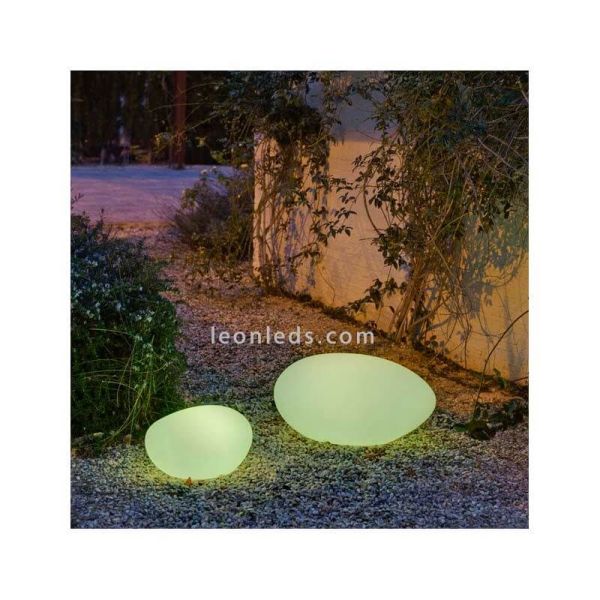 Lampe LED décorative solaire et rechargeable de 40Cm Petra photo d'environnement New Garden | Éclairage LeonLeds